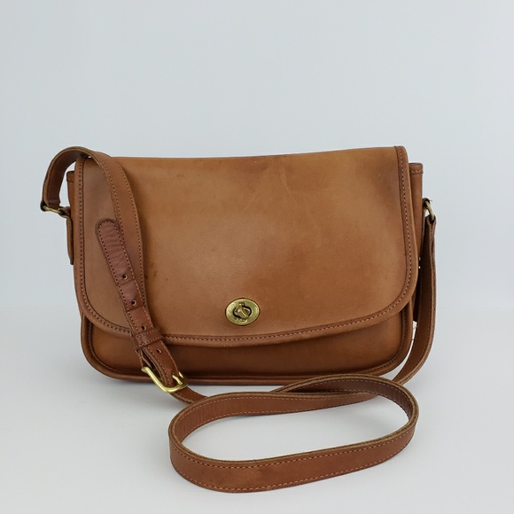 Coach Handbags - Coach Vintage Leather Crossbody